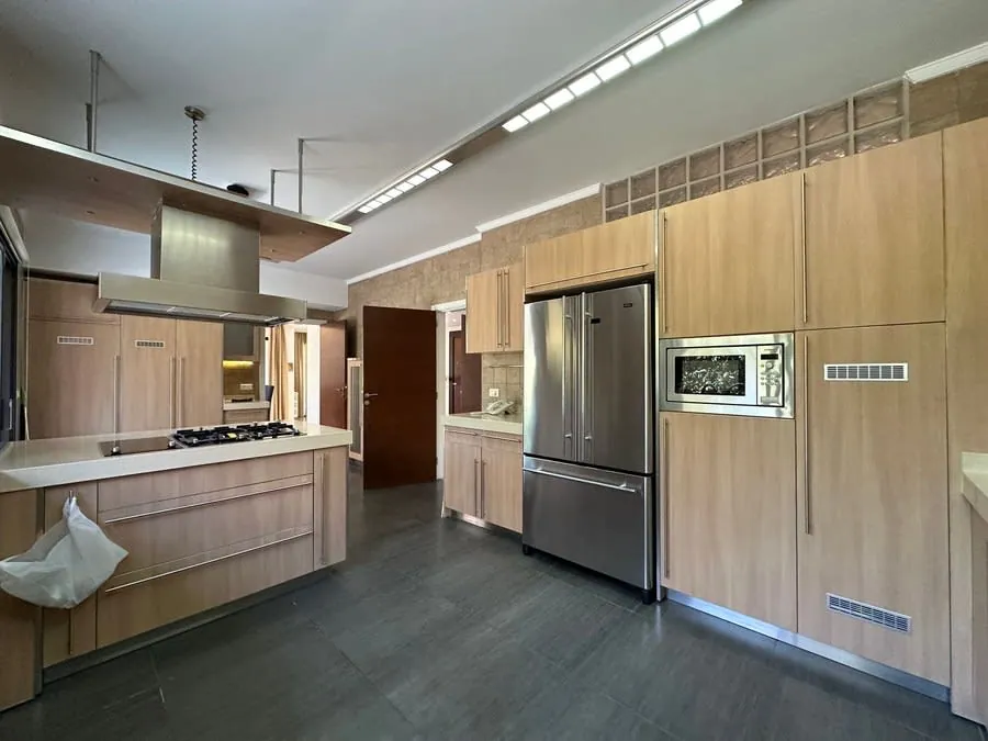 Galley kitchen layout in a Liverpool terrace
